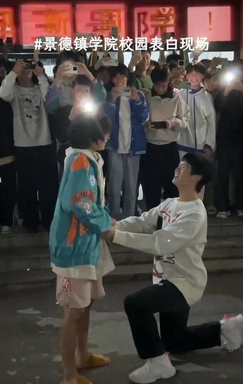 穿书围观吃瓜,一场吃瓜盛宴的奇幻之旅