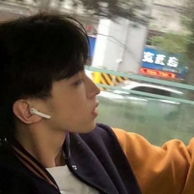 吃瓜头像真人男生图片,揭秘吃瓜头像背后的帅气男生