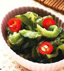 喝菊花茶可以吃脆瓜吗,养生美食新选择